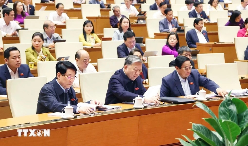 Quốc hội thông qua Luật Tư pháp người chưa thành niên 