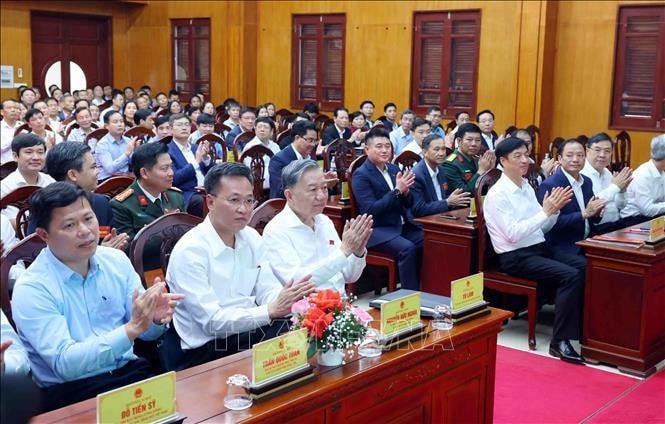 Tổng Bí thư Tô Lâm dự Hội nghị Đại biểu Quốc hội tiếp xúc cử tri sau Kỳ họp thứ Tám, Quốc hội Khóa XV tại thành phố Hưng Yên. Ảnh: Phạm Kiên/TTXVN