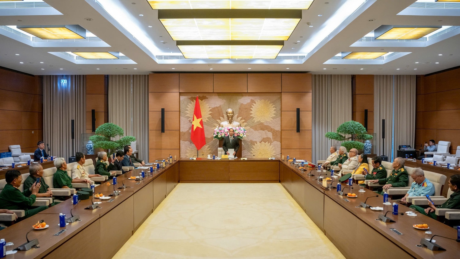 Quang cảnh cuộc tiếp