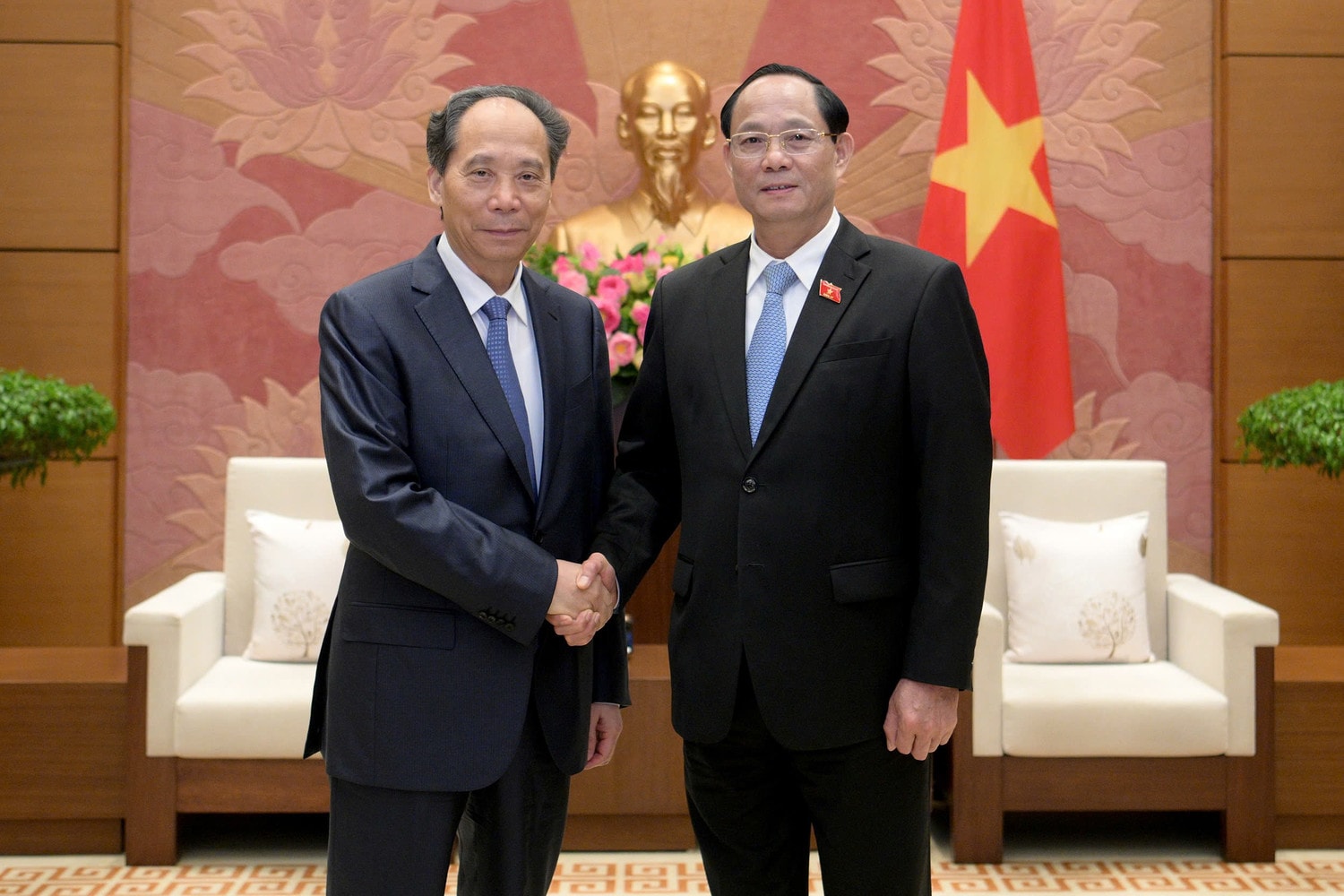 pho-chu-tich-quoc-hoi-thuong-tuong-tran-quang-phuong-tiep-doan-dai-bieu-hoi-giao-luu-quoc-te-trung-quoc-1.jpg