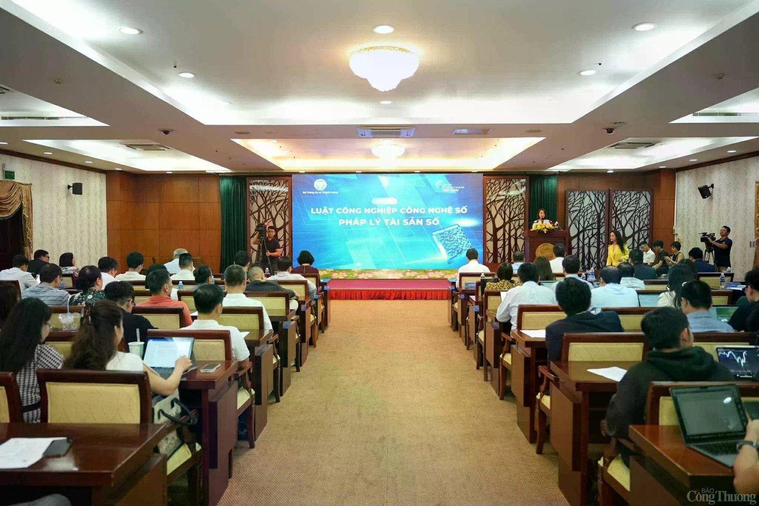 Quang cảnh Hội thảo.
