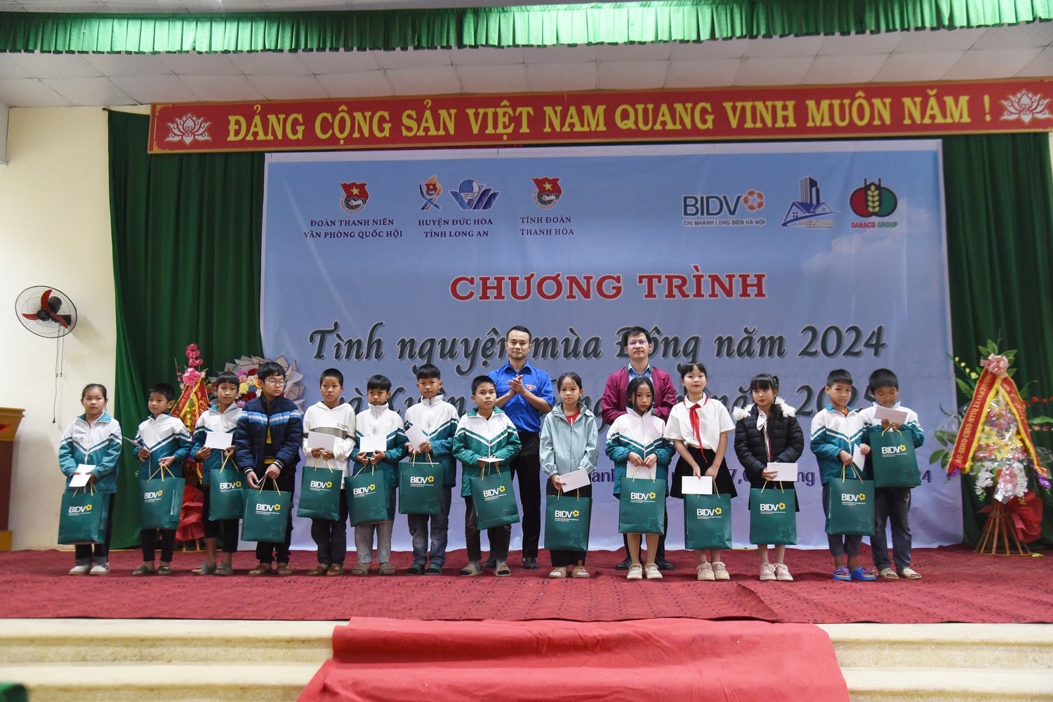 z6109617213600-e7f4f3b6adc0a91343ef2ee9bdc403fd.jpg