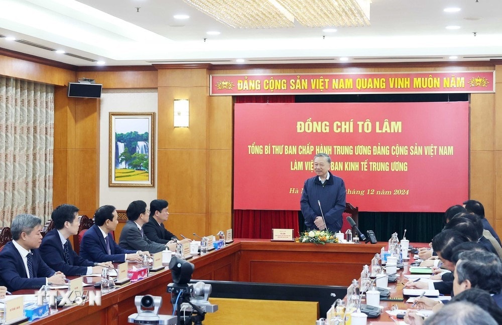 Tổng Bí thư Tô Lâm phát biểu chỉ đạo tại buổi làm việc với Ban Kinh tế Trung ương. Ảnh: Thống Nhất/TTXVN