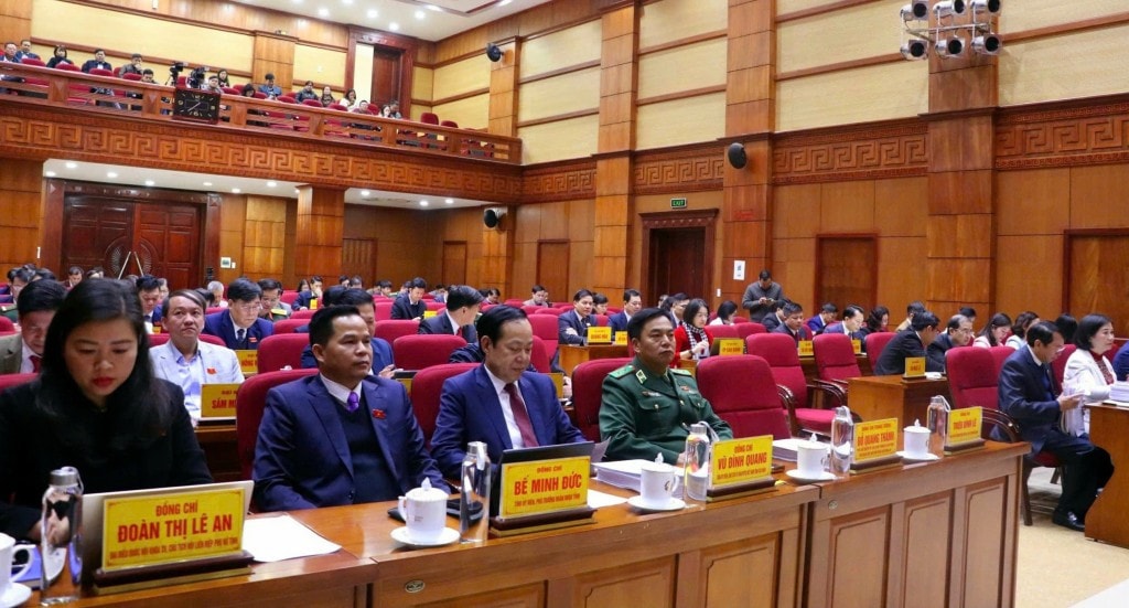 Các đại biểu dự Kỳ họp