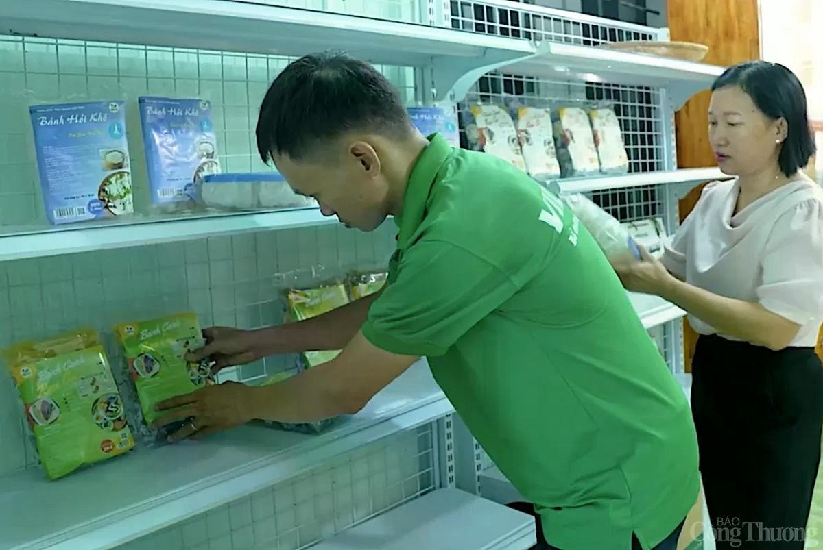 Khuyến công Bình Định hỗ trợ Công ty VITA xây dựng phòng trưng bày, giới thiệu các sản phẩm