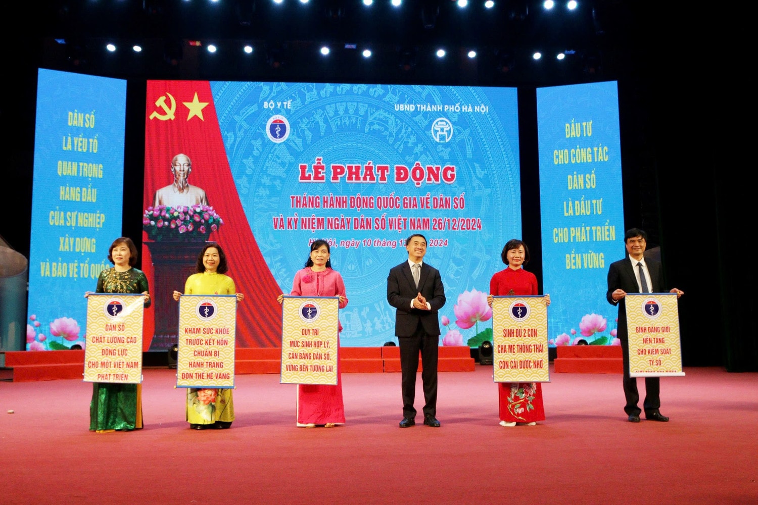 tt-tran-van-thuan.jpg