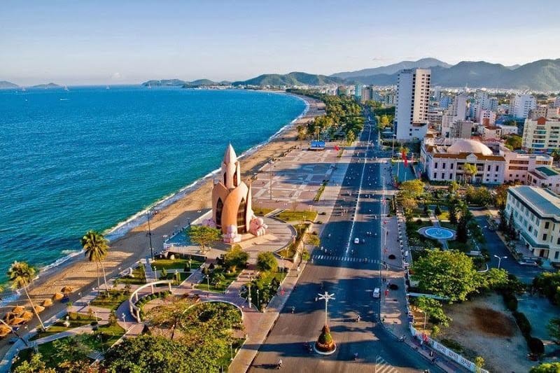 nha-trang-thap-tram-huong.jpg