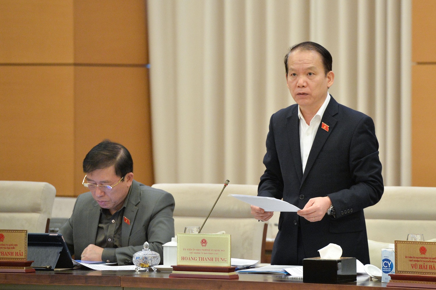 chu-nhiem-uy-ban-phap-luat-hoang-thanh-tung-1.jpg