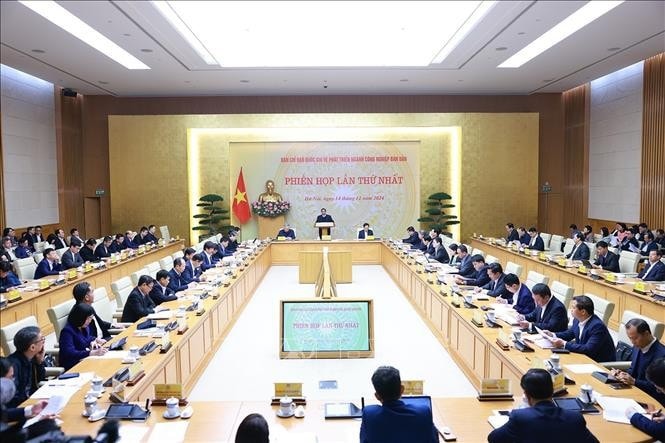Phiên họp lần thứ nhất của Ban Chỉ đạo quốc gia về phát triển ngành công nghiệp bán dẫn. Ảnh: Dương Giang/TTXVN