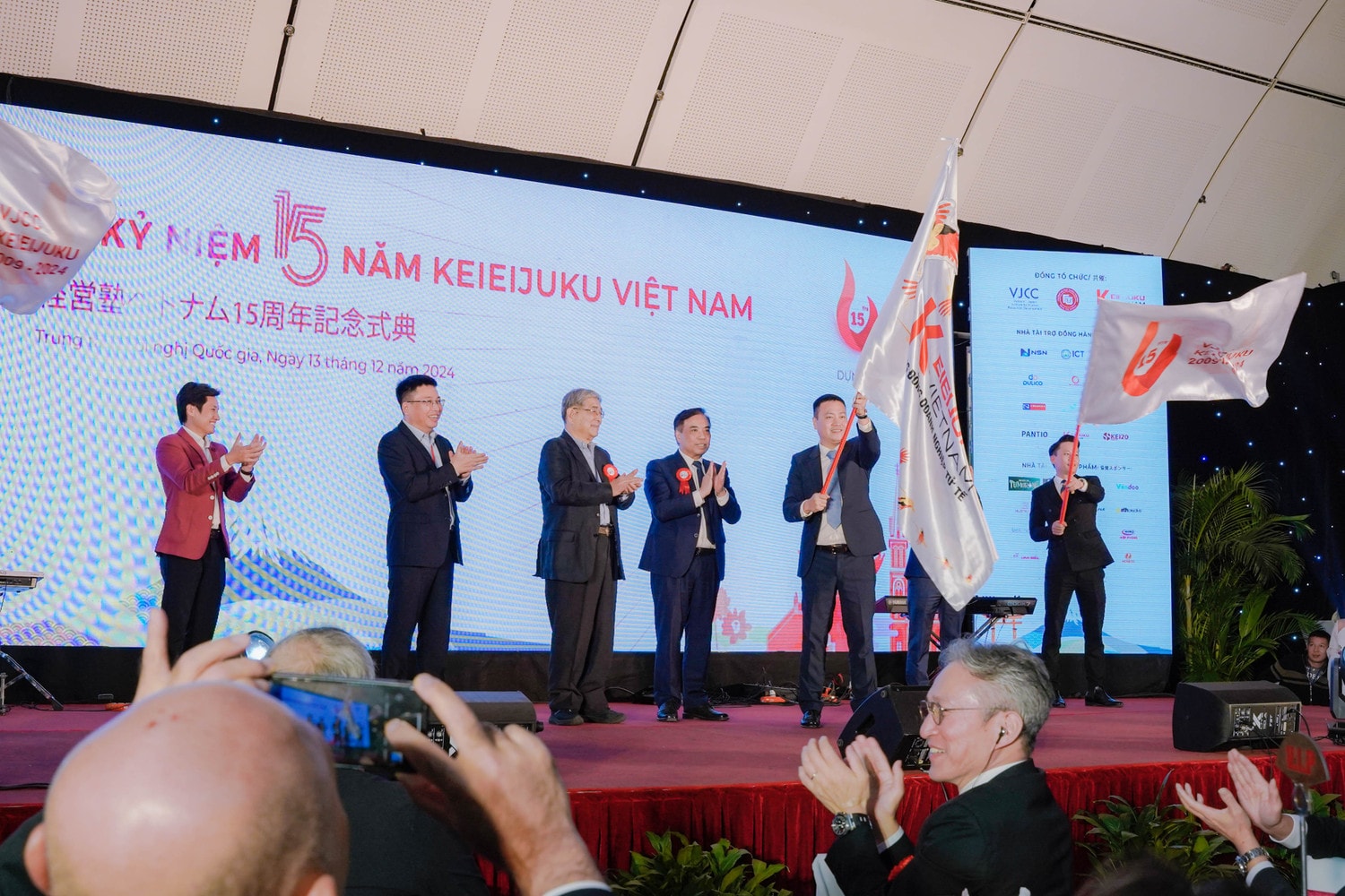 nvb9883.jpg