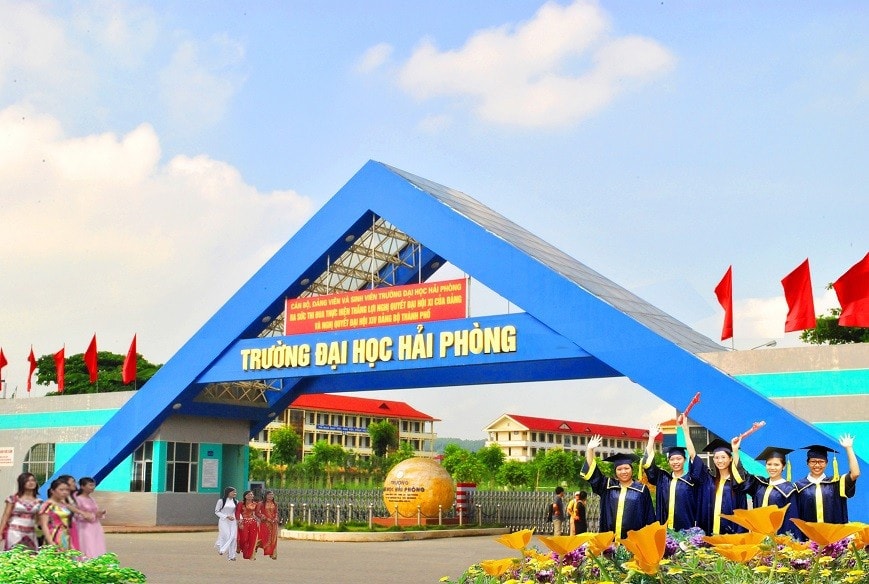 Kỳ họp thứ 21, HĐND thành phố đã ban hành Nghị quyết về chính sách hỗ trợ đào tạo và thu hút giảng viên trình độ cao cho Trường Đại học Hải Phòng giai đoạn 2025 - 2030. Ảnh: Hải Hậu