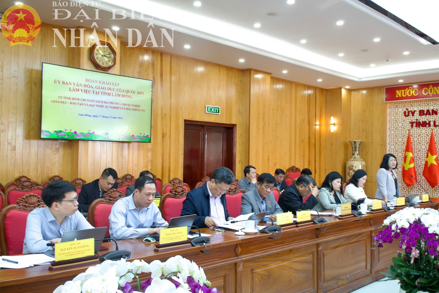 Thành viên Đoàn khảo sát của Ủy ban Văn hóa, Giáo dục làm việc với UBND tỉnh Lâm Đồng
