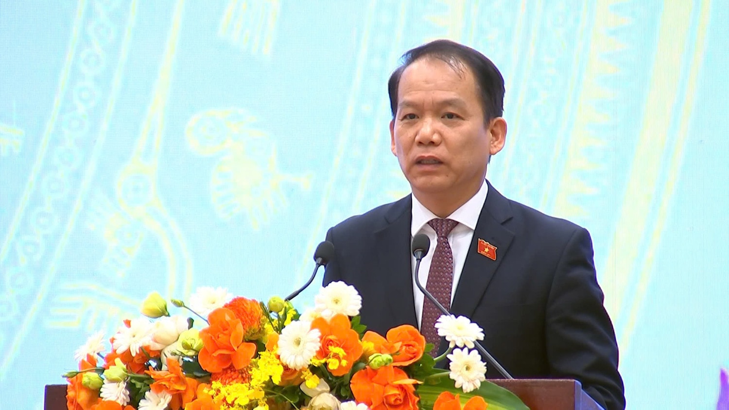 Chủ nhiệm Ủy ban Pháp luật Hoàng Thanh Tùng phát biểu tại hội nghị. Ảnh: Cao Hoàng