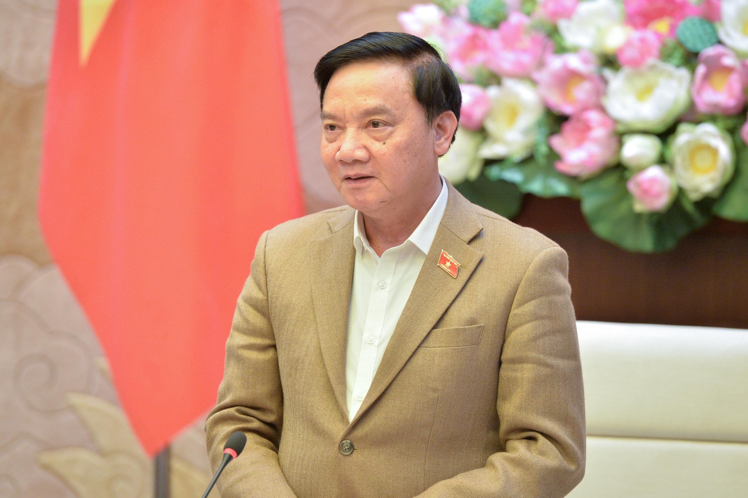 Phó Chủ tịch Quốc hội Nguyễn Khắc Định phát biểu. Ảnh: Hồ Long