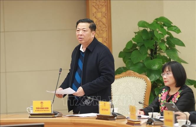 Bộ trưởng Bộ Giao thông Vận tải Trần Hồng Minh phát biểu tại cuộc họp. Ảnh: TTXVN