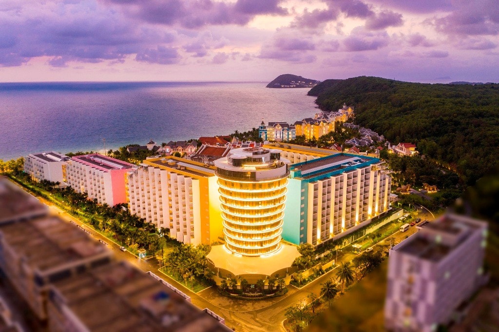 premier-residences-phu-quoc-emerald-bay-resort-24.jpg