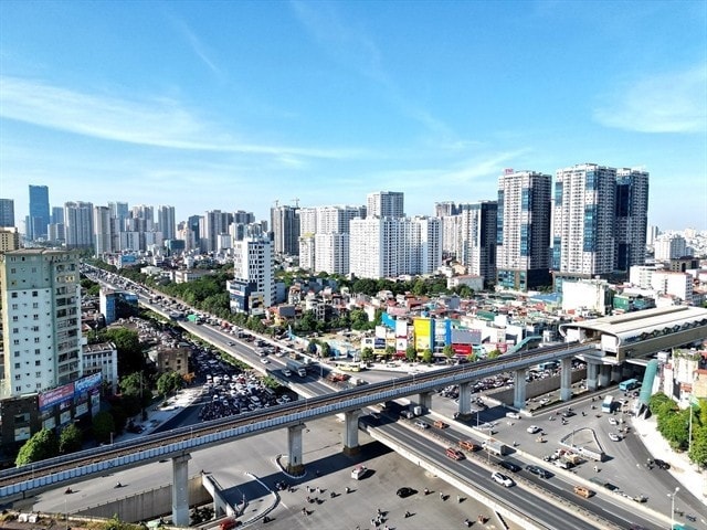 The construction industry is estimated to expand at around 7.8- 8.2 per cent this year, the highest rate since 2020. (Photo: VNA) The construction industry is estimated to expand at around 7.8- 8.2 per cent this year, the highest rate since 2020. (Photo: VNA)