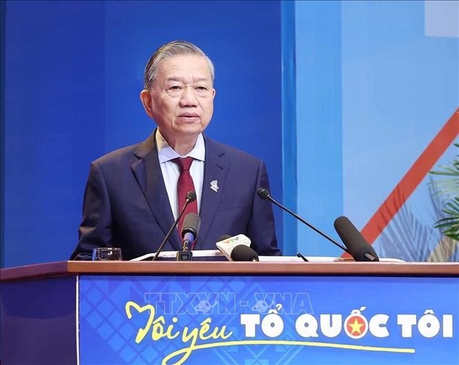 Tổng Bí thư Tô Lâm phát biểu chỉ đạo Đại hội đại biểu toàn quốc Hội Liên hiệp Thanh niên Việt Nam Khóa IX. Ảnh: Thống Nhất/TTXVN