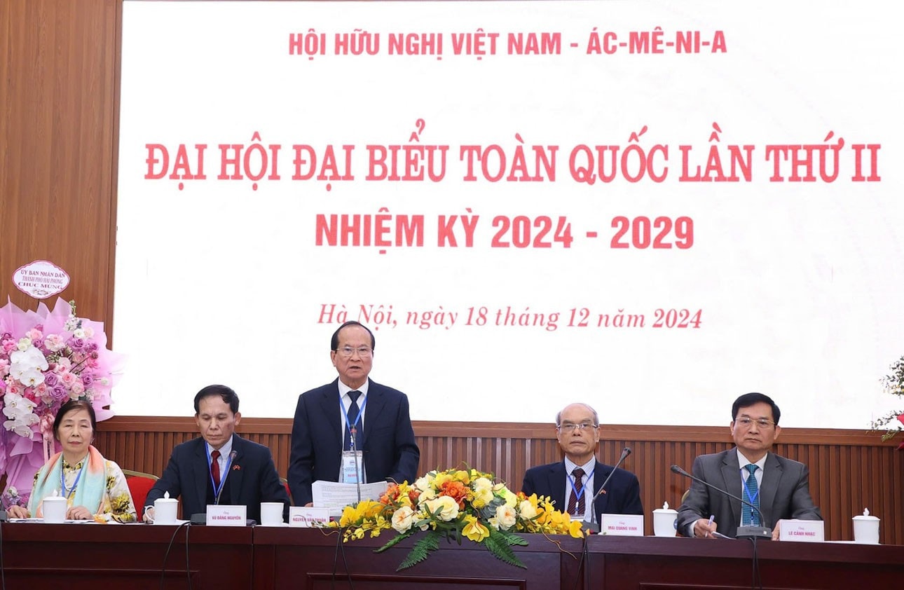 a2.jpg