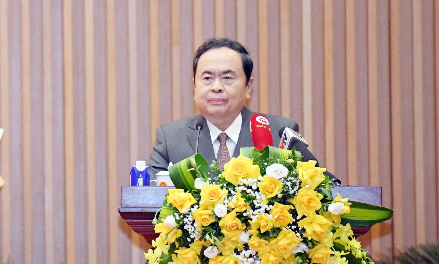ctqh-4952.jpg