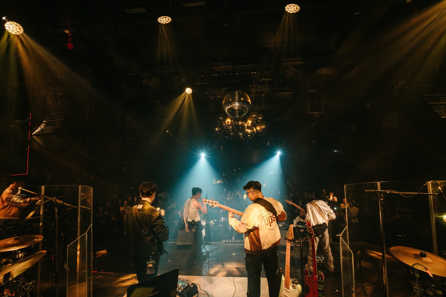 dsc08016-min.jpg