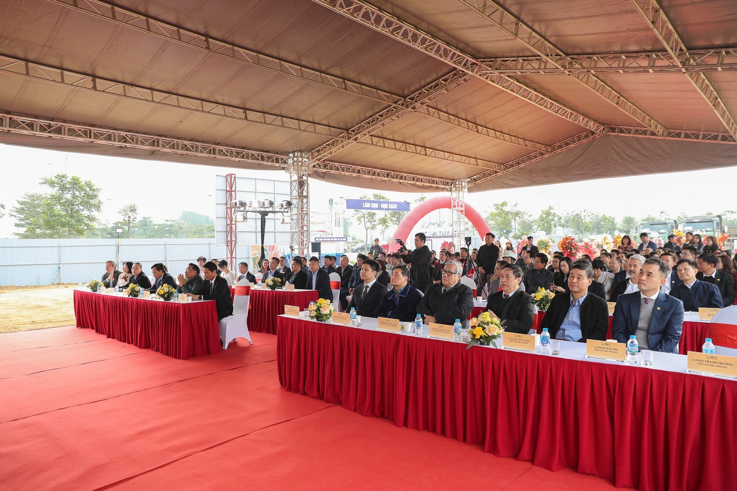 vnu-khoi-cong-xay-dung-truong-dai-hoc-cong-nghe-dhqghn-tai-hoa-lac-7.jpg