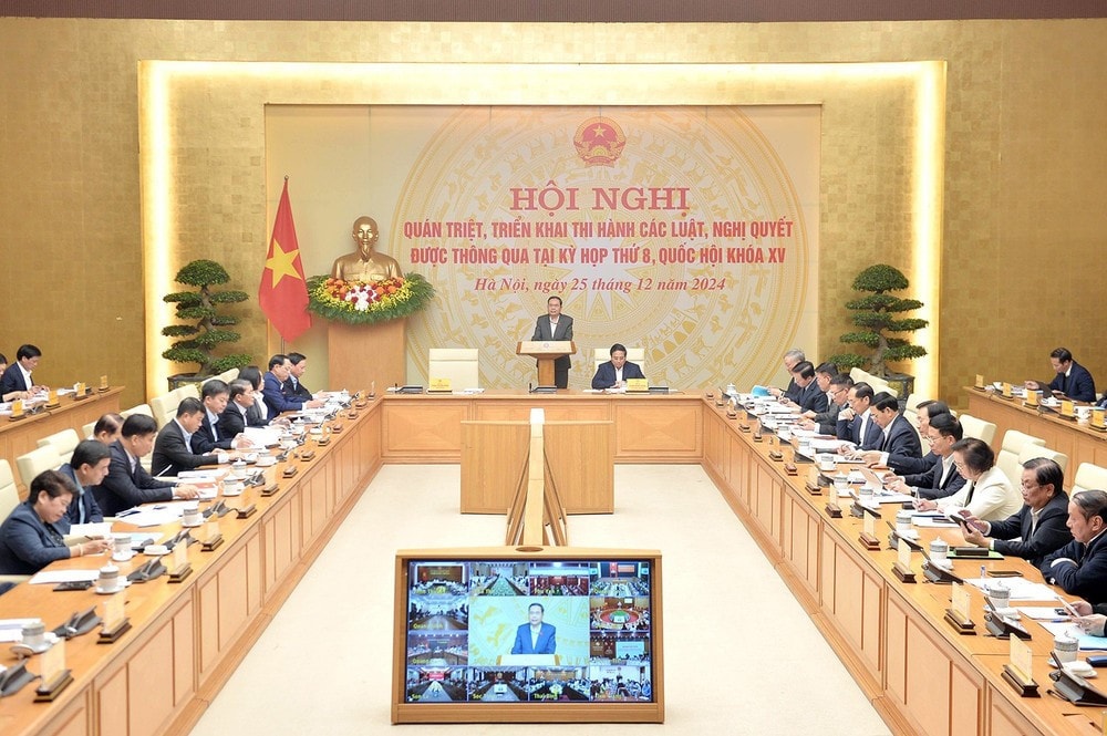 NA Chairman Tran Thanh Man speaks at the conference. Photo: Ho Long img-5120.jpg