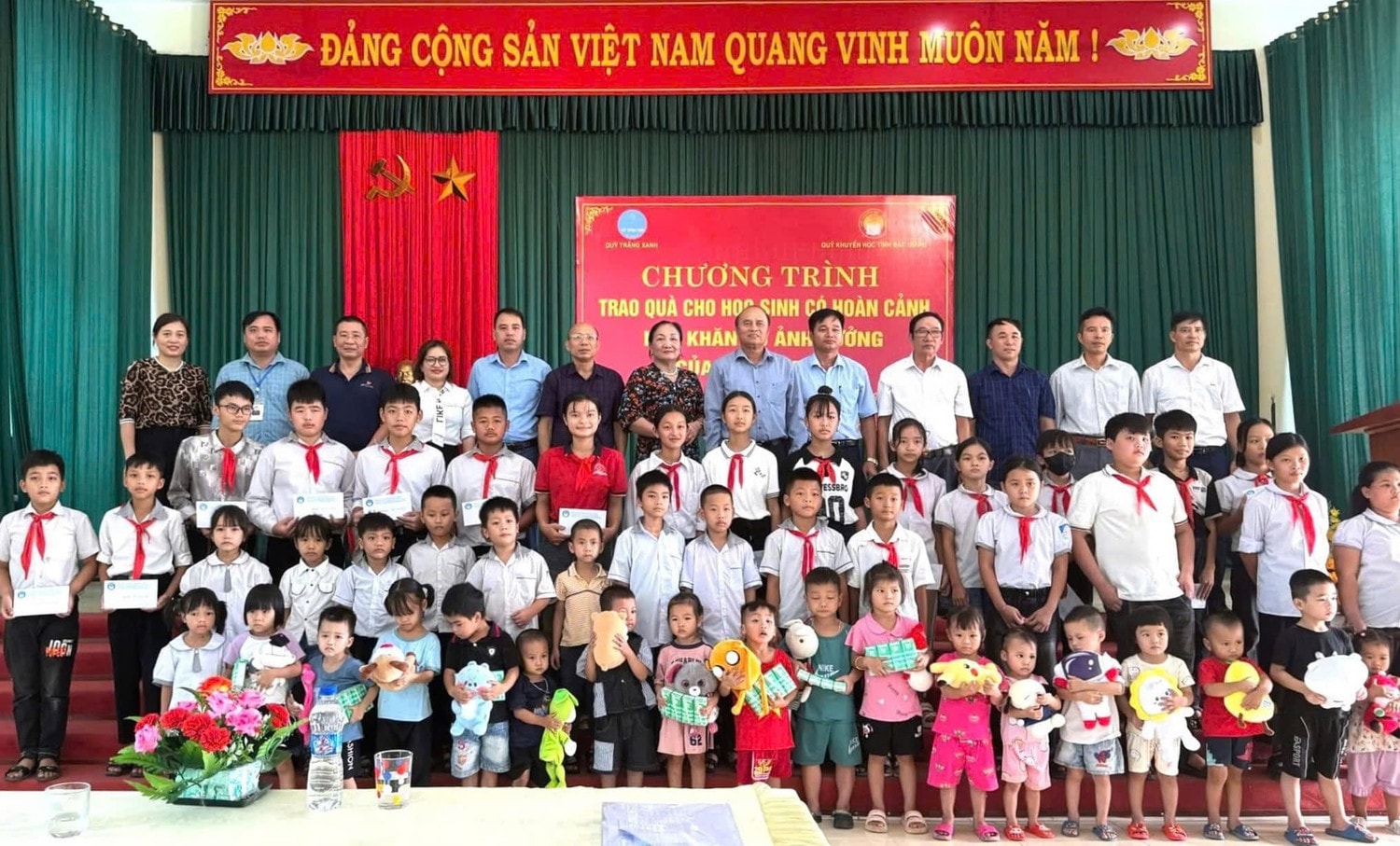 37ee6002e5dd588301cc.jpg