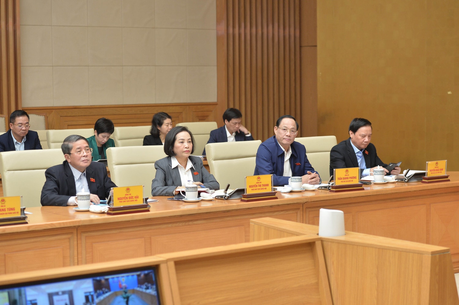 Phó Chủ tịch Quốc hội Nguyễn Khắc Định; Phó Chủ tịch Quốc hội Nguyễn Đức Hải; Phó Chủ tịch Quốc hội, Thượng tướng Trần Quang Phương; Phó Chủ tịch Quốc hội Nguyễn Thị Thanh dự hội nghị. Ảnh: Hồ Long
