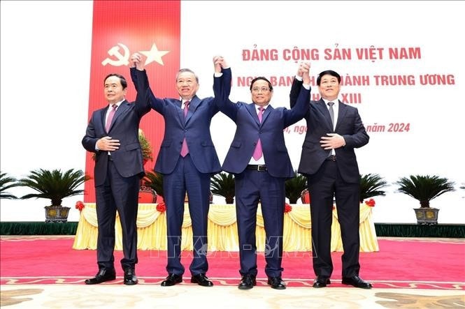 Sáng 3.8.2024, Hội nghị Ban Chấp hành Trung ương Đảng Cộng sản Việt Nam khóa XIII họp tại Hà Nội. Đồng chí Tô Lâm, Ủy viên Bộ Chính trị, Chủ tịch nước Cộng hòa xã hội chủ nghĩa Việt Nam được bầu làm Tổng Bí thư Ban Chấp hành Trung ương Đảng Cộng sản Việt Nam khóa XIII. Ảnh: Trí Dũng/TTXVN