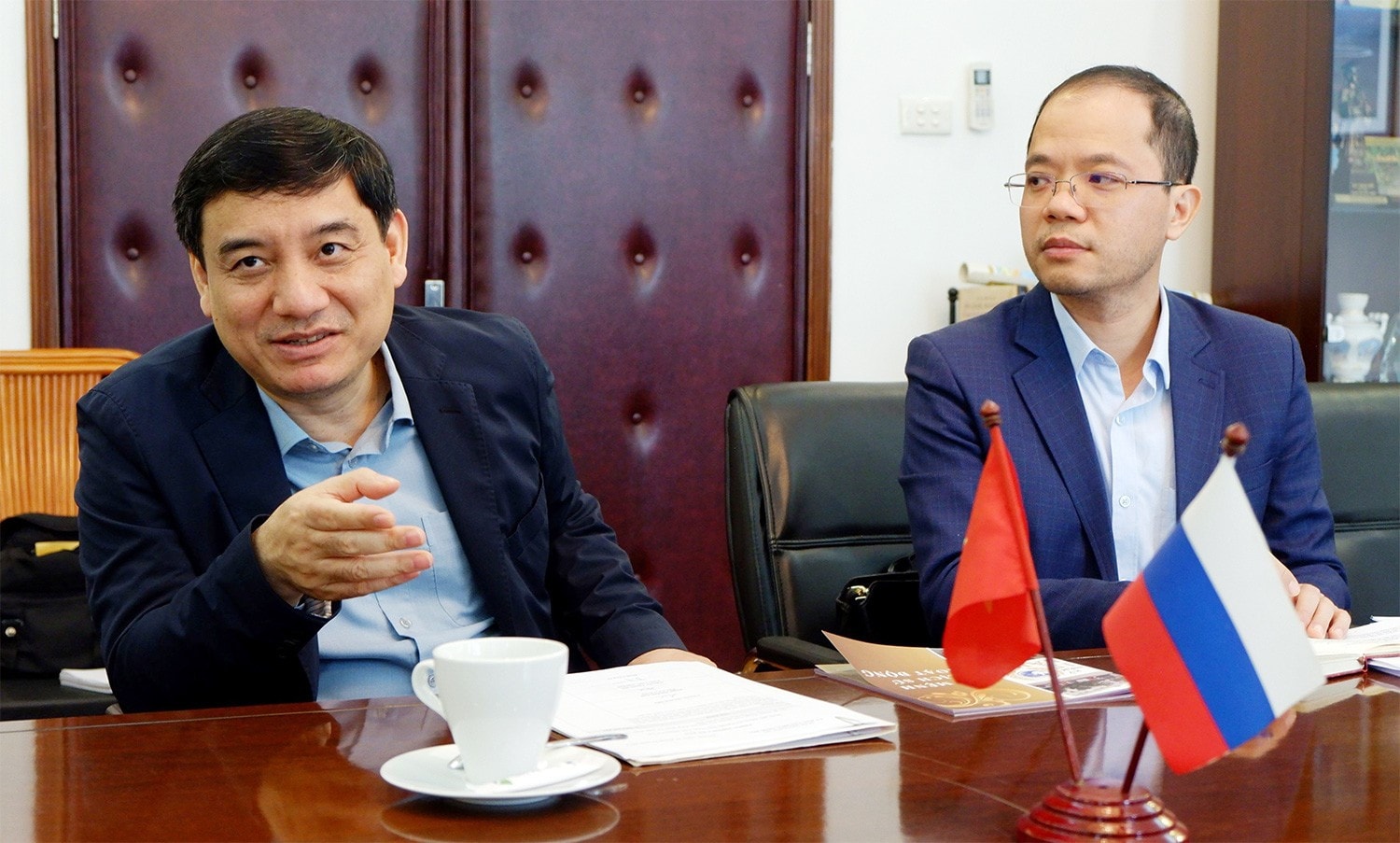 dac-vinh-a2.jpg