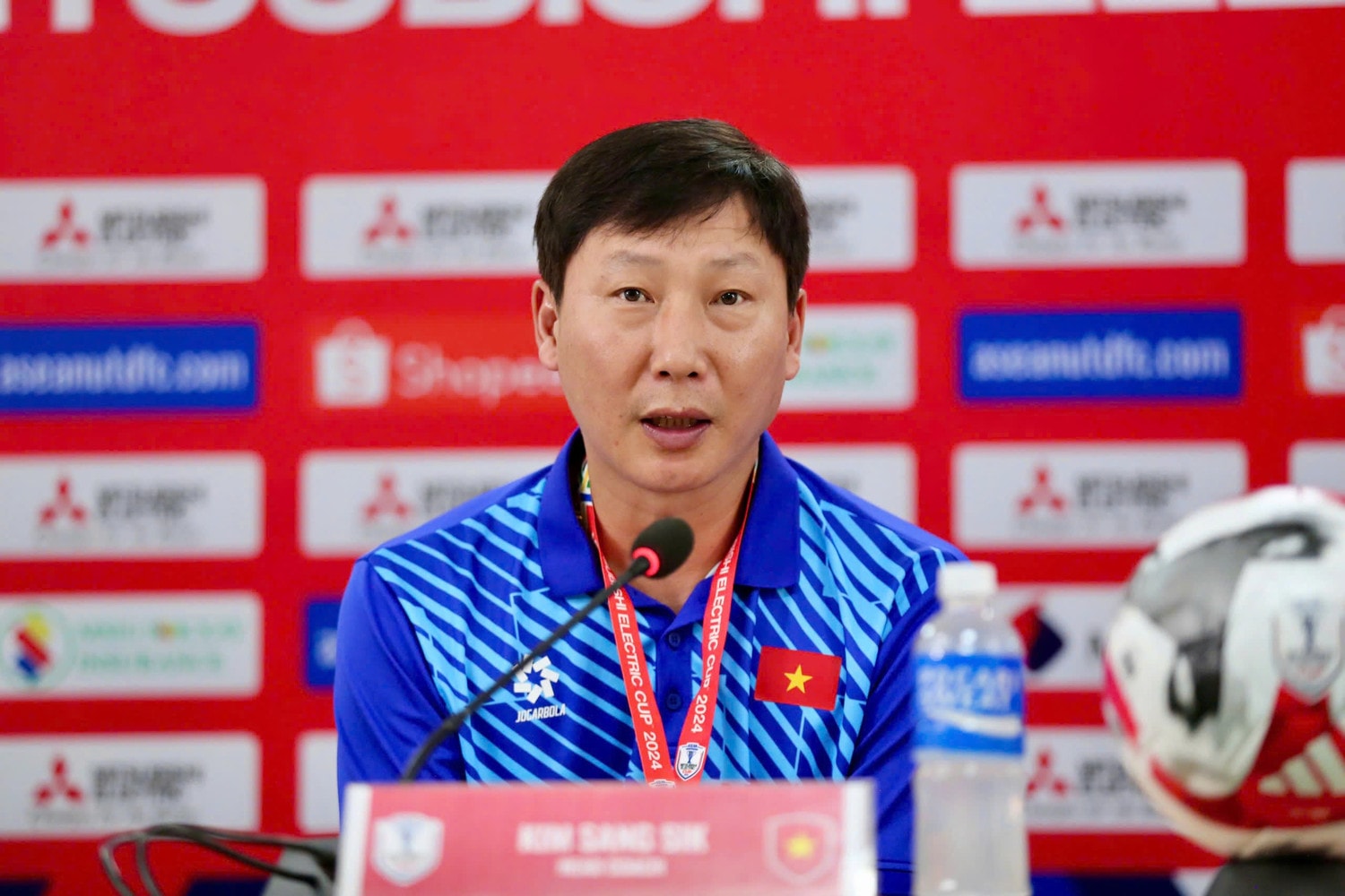 asean-cup-ban-ket.jpg