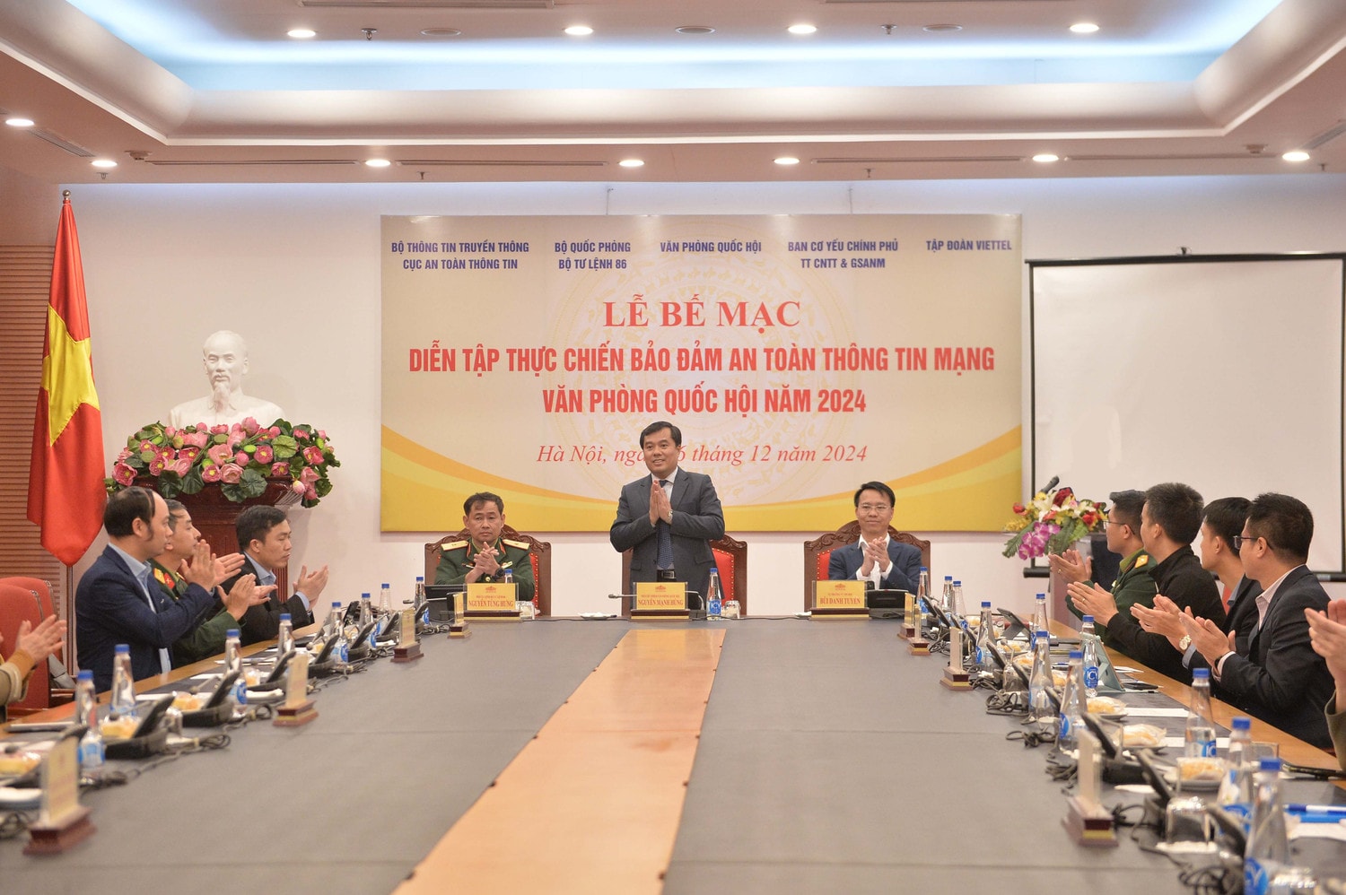 Toàn cảnh lễ bế mạc