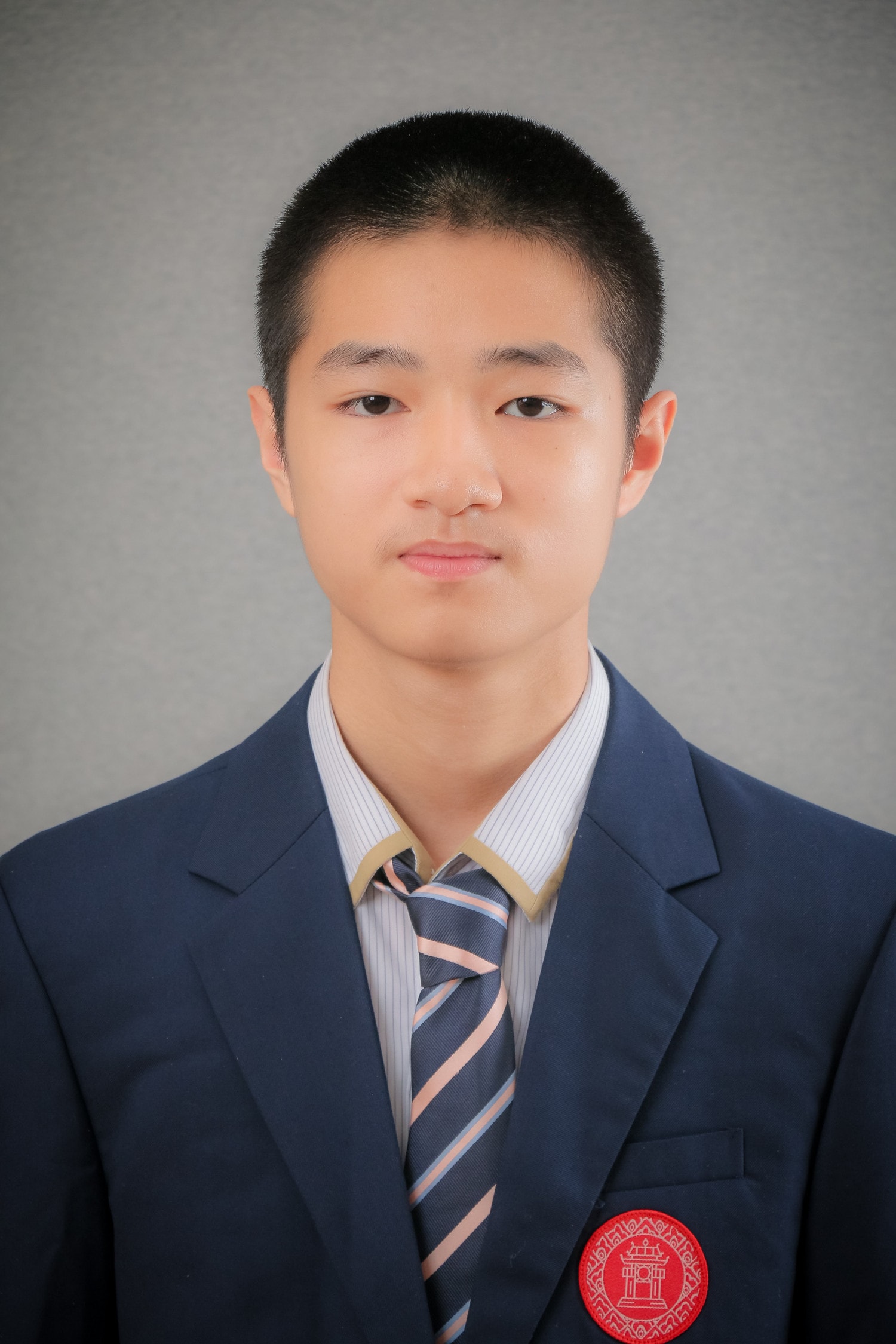 dang-tran-nhat-anh.jpg