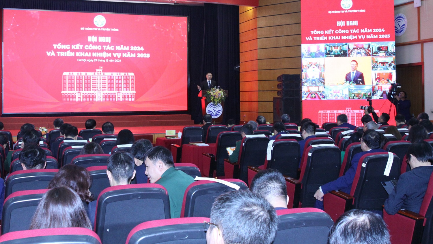 Toàn cảnh Hội nghị