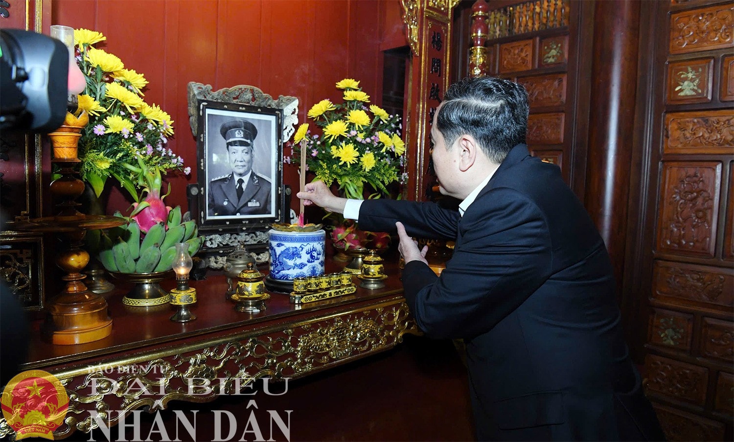 dbnd_bl_ctqh-thap-huong.jpg