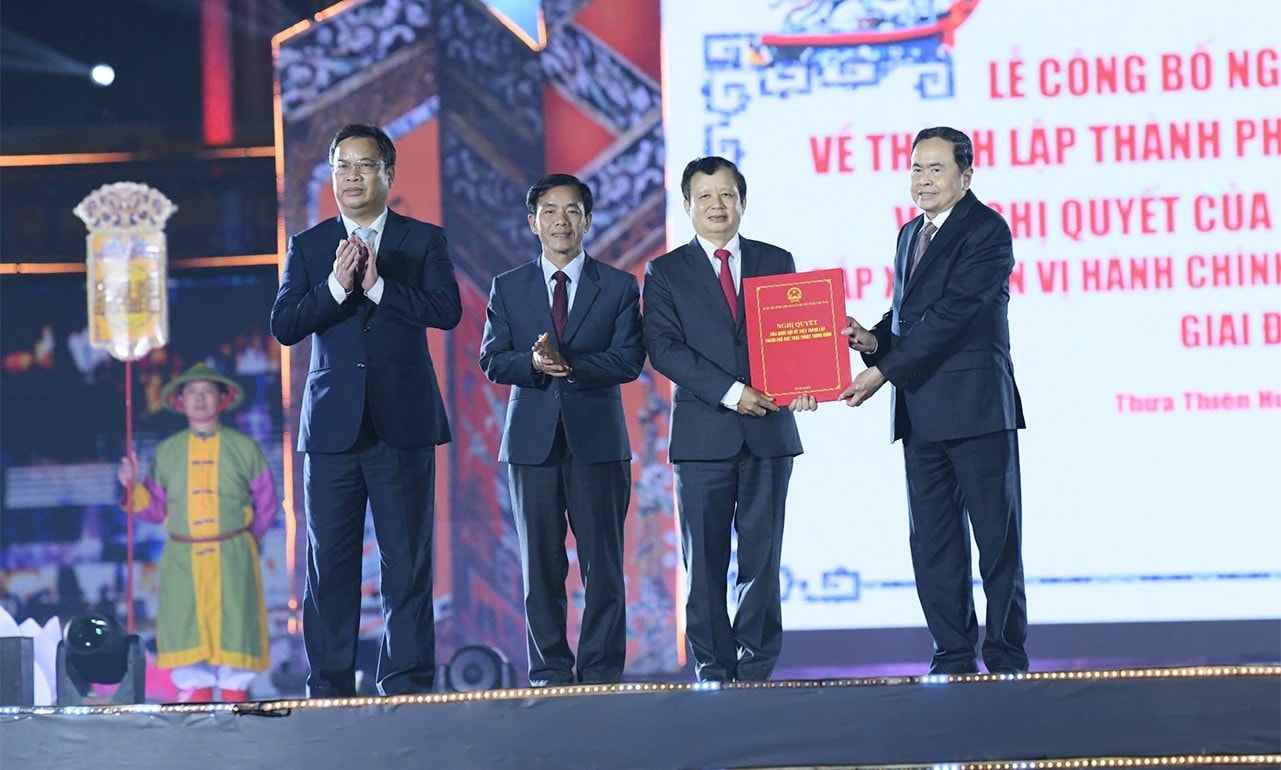 dai-bieu-du-a6.jpg