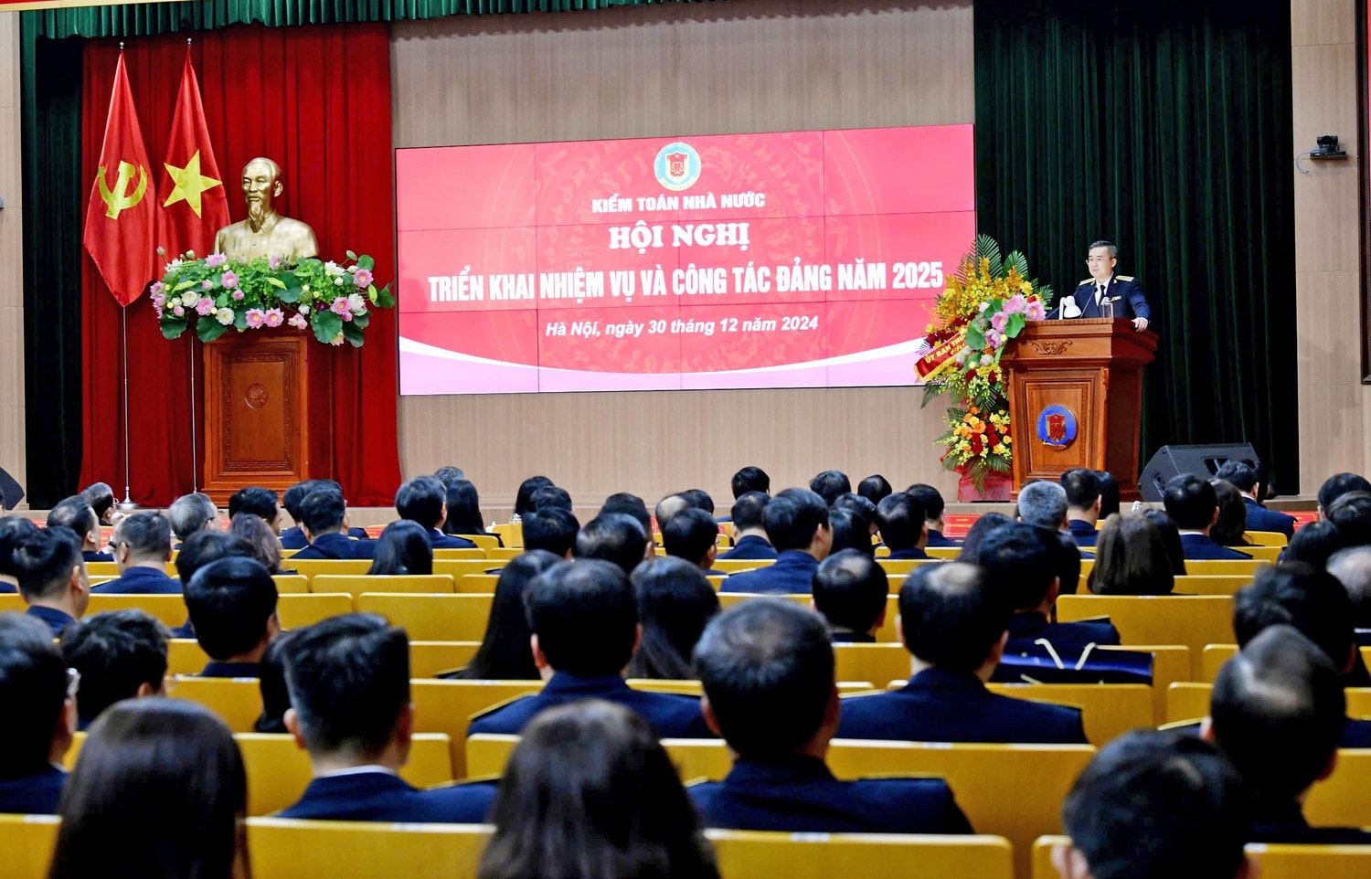 quang-canh-hoi-nghi.jpg