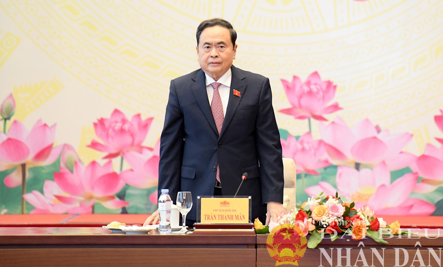 Chủ tịch Quốc hội Trần Thanh Mẫn dự cuộc gặp mặt Đoàn đại biểu người có công Trung đoàn 271 Quân khu Trị Thiên. Ảnh: Lâm Hiển