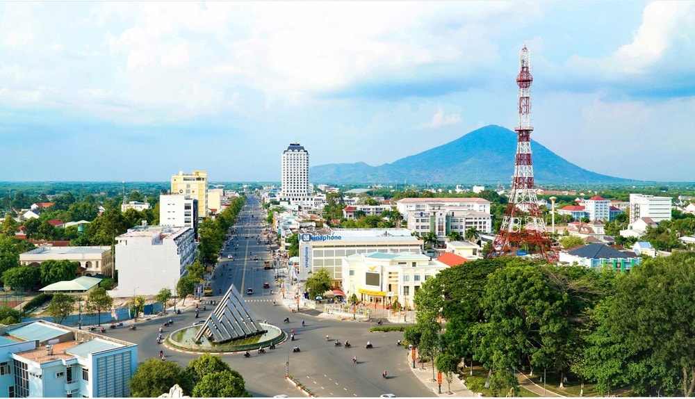 0410-thanh-pho-tay-ninh-phat-tri-1703874018466.jpg
