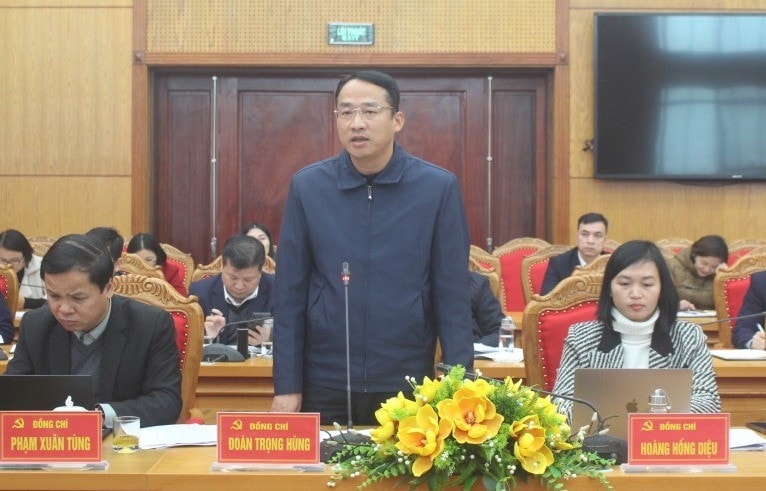 131598-131595-131593-bi-thu-huyen-uy-bao-lam-doan-trong-hung-phat-bieu-thao-luan-ve-to-chuc-dai-hoi-diem-chi-bo-co-so-12275103-13030803-13393003.jpg