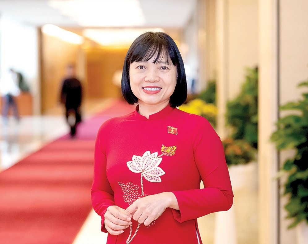 Đại biểu Nguyễn Thị Việt Nga - Phó Trưởng Đoàn chuyên trách Đoàn ĐBQH tỉnh Hải Dương