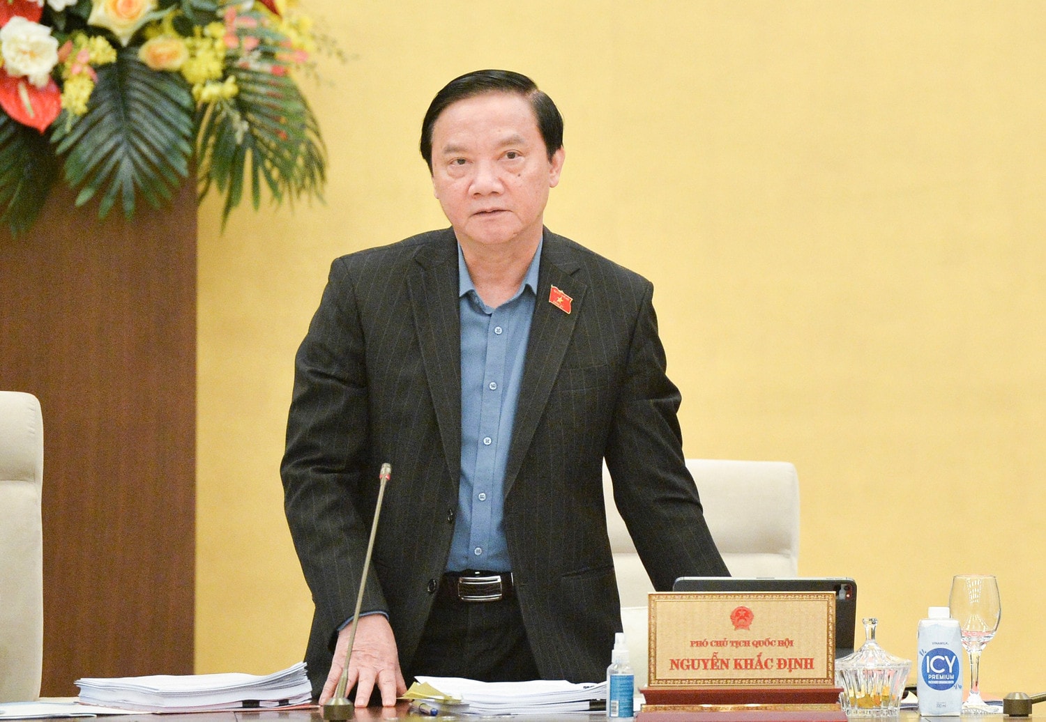 Phó Chủ tịch Quốc hội Nguyễn Khắc Định phát biểu. Ảnh: Hồ Long