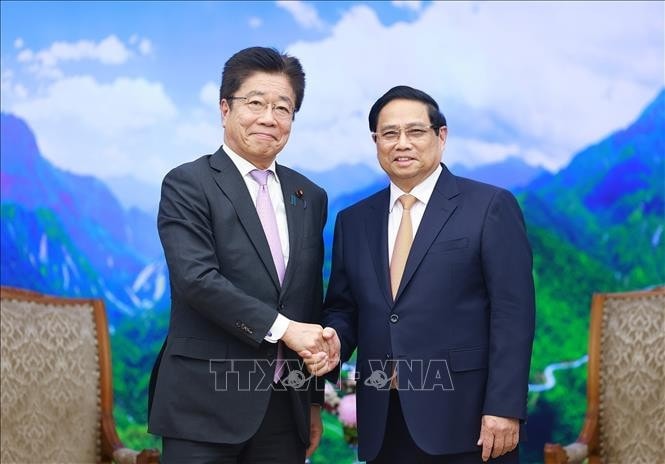Thủ tướng Phạm Minh Chính tiếp Bộ trưởng Tài chính Nhật Bản Kato Katsunobu. Ảnh: Dương Giang/TTXVN