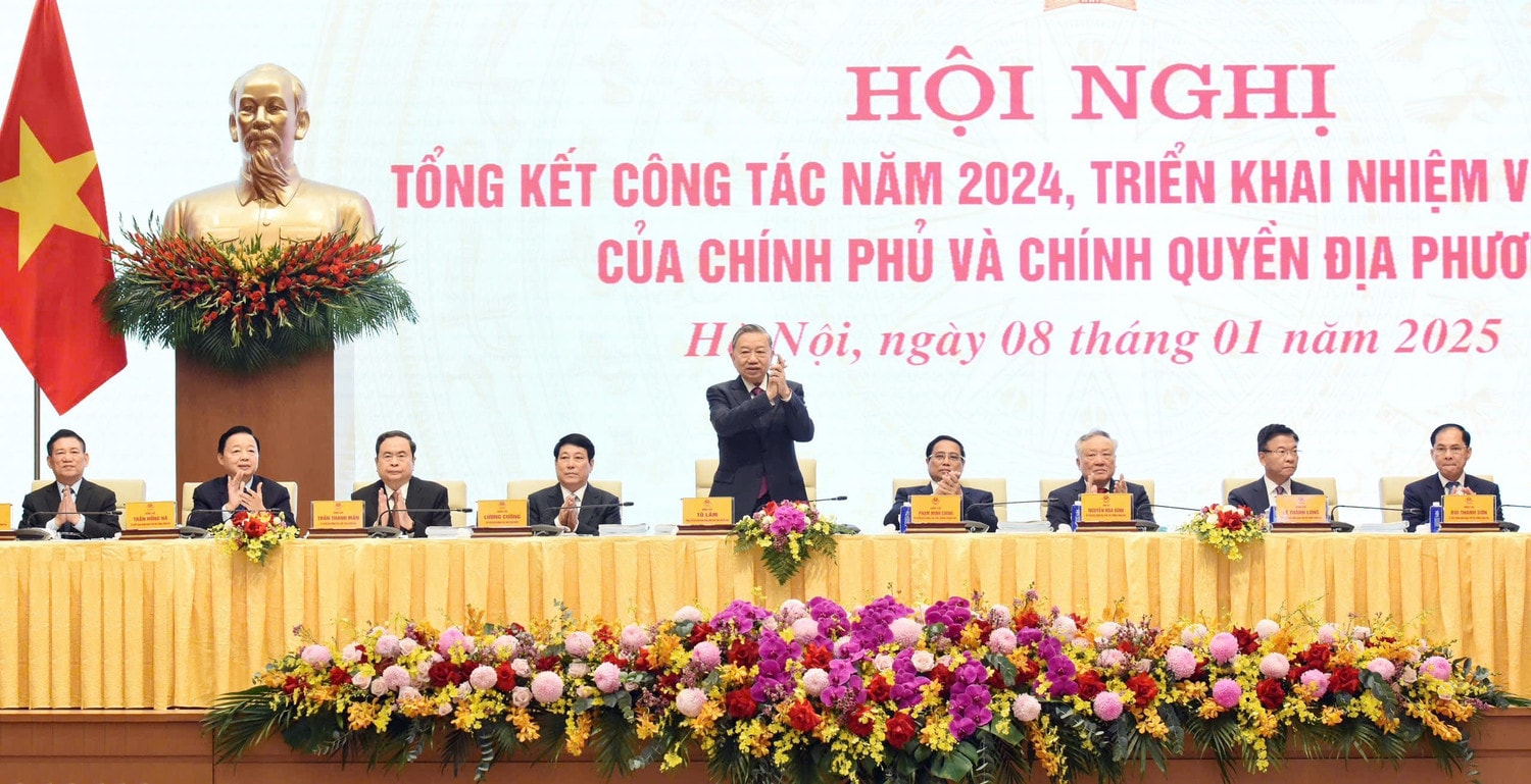 Tổng Bí thư Tô Lâm, Chủ tịch nước Lương Cường, Thủ tướng Phạm Minh Chính, Chủ tịch Quốc hội Trần Thanh Mẫn và các đại biểu dự Hội nghị. Ảnh: Trần Hải