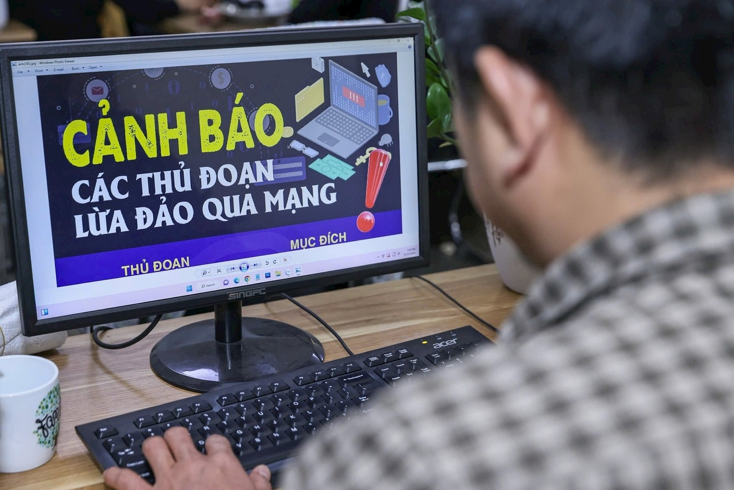 anh-cv-7086.jpg