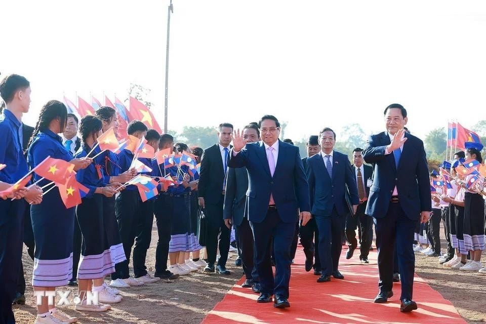 Thủ tướng Phạm Minh Chính và Thủ tướng Lào Sonexay Siphandone dự Lễ động thổ dự án Công viên Hữu nghị Lào-Việt Nam. Ảnh: Dương Giang/TTXVN