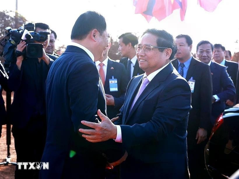 Thủ tướng Phạm Minh Chính và Thủ tướng Lào Sonexay Siphandone dự Lễ động thổ dự án Công viên Hữu nghị Lào-Việt Nam. Ảnh: Dương Giang/TTXVN