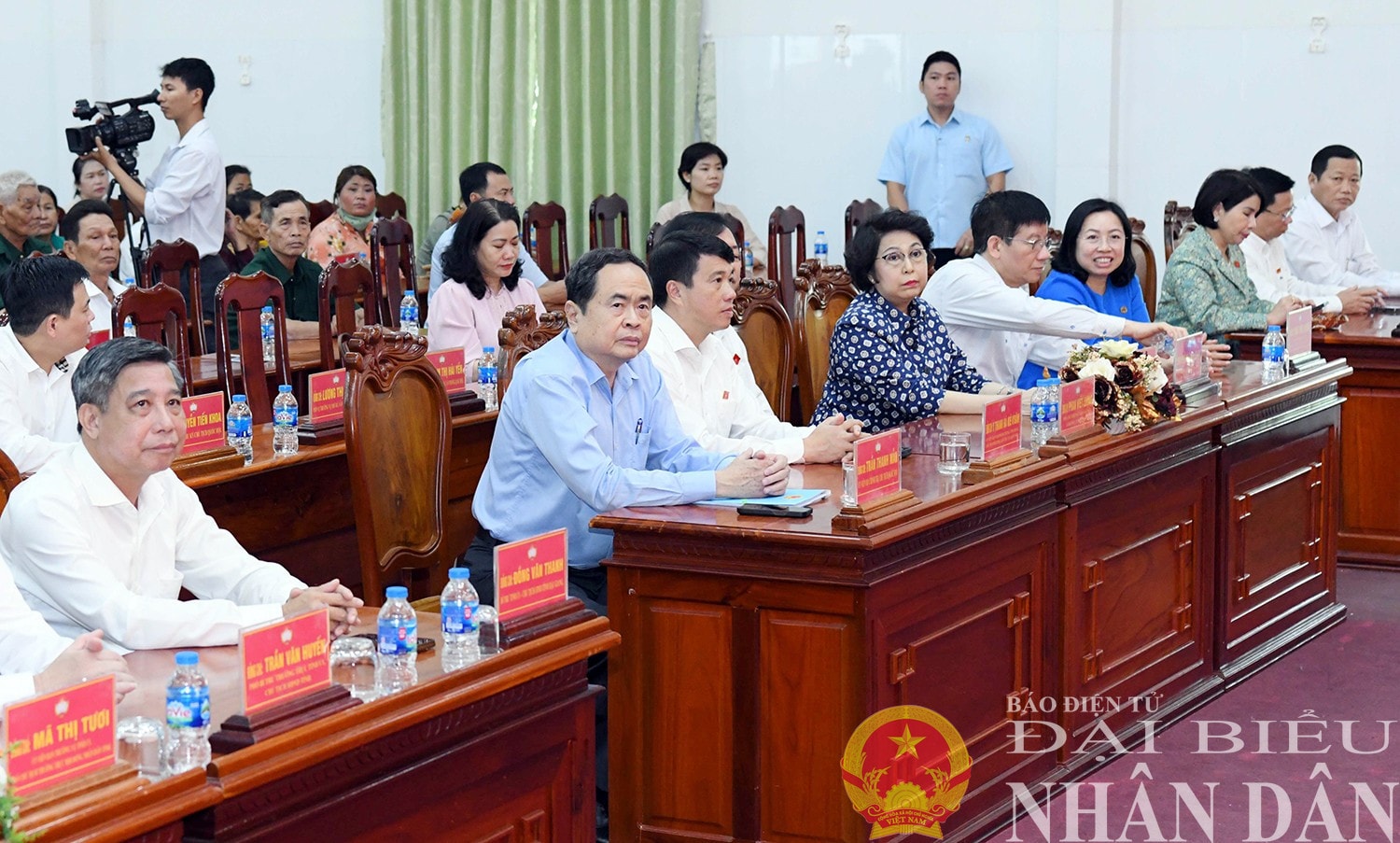 dbnd_br_ctqh-phung-hiep-a2.jpg