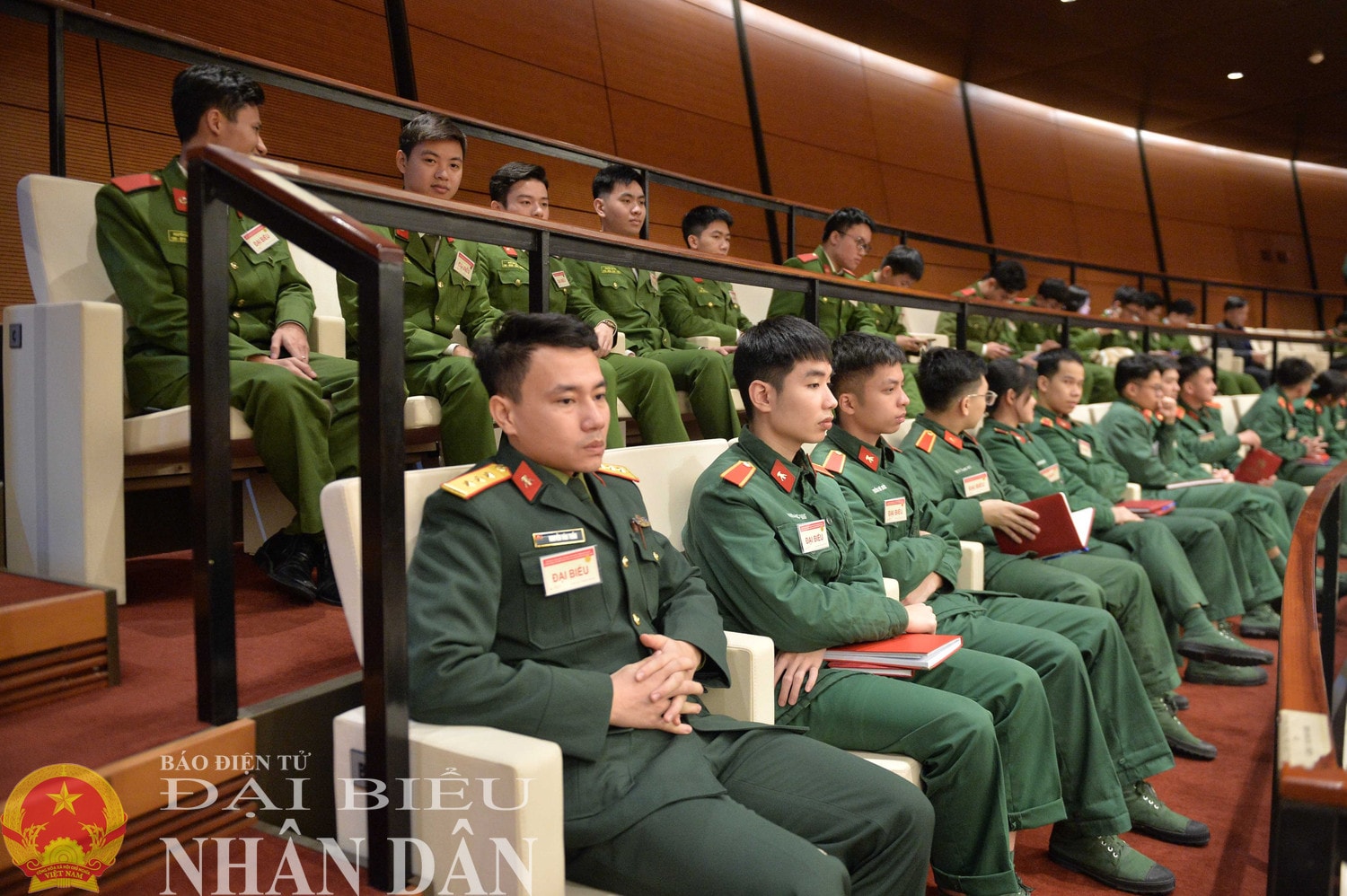 dbnd_bl_cac-dai-bieu-du-hoi-nghi-2070.jpg